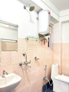 Khangrila Nest Homestay - 8