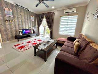 Tiara Desaru seaview homestay - 6