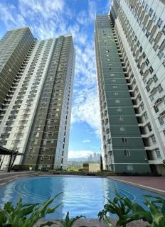 Avida Riala inside IT Park, Lahug Cebu City near Waterfront - 1