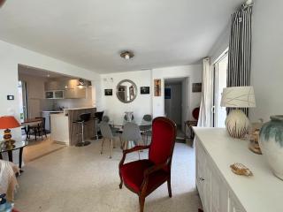 Beautiful beachfront villa - 2