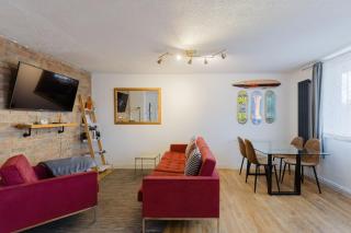 Homely 1BD Flat by the River Thames Shadwell - 0