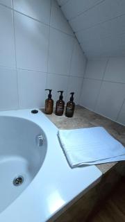 Cozy studio with Roof Terrace for 3 - 6