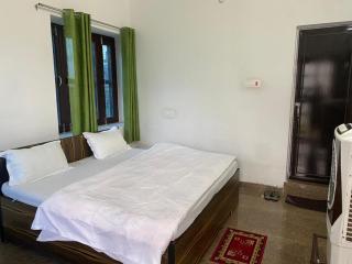 Birthi Waterfall Homestay - 8