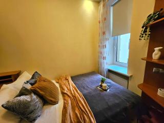 Old Town 2 Bedroom Apartment with Stunning River View by Dome Square and Presidential Castle - 3