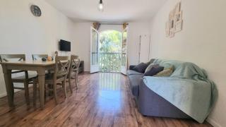 At K&D studio 16, pool, Netflix - Saint-Raphaël - 5