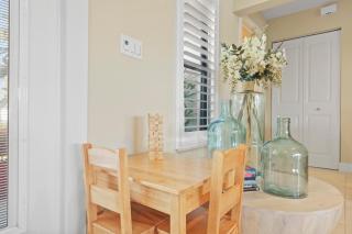 S exposure waterfront home near beach/food/fun - Marco Island - 5