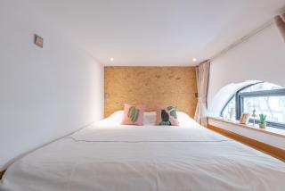 Shanghai Hills&XING 1882 Homestay Near Line2 & Line12 West Nanjing Rd - 5