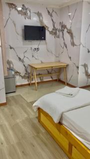 Heyleez Guest House - 1