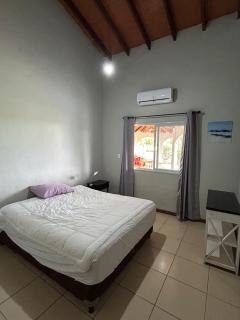 Casa única con vista al lago - 2