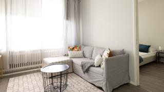 2ndhomes Modern Top Floor Apartment - 0