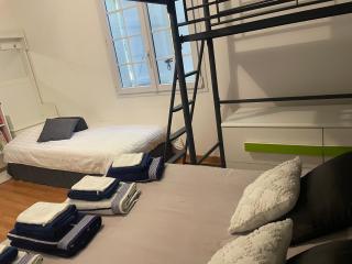 Chambres dans maison avec piscine toboggan aquatique et spa - 2