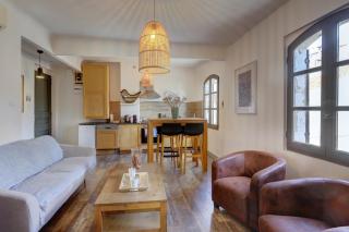 Appt lumineux dans bel immeuble HP les Oliviers 3 - 9