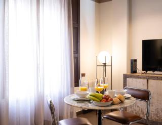 Central Designer Penthouse with Private Terrace - 2