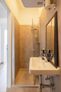 Apartment Schönbrunn & Kingsiz Bed - 7