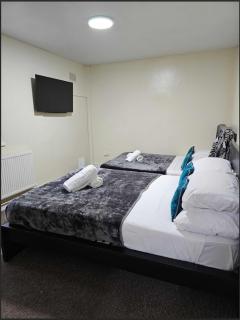 Tudors eSuites - Budget Friendly Apartments - 88H - 8