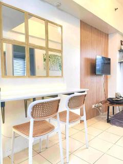 2 BR Affordable Condo Unit for Transient with perfect Pines View by 11 PinesView - 7