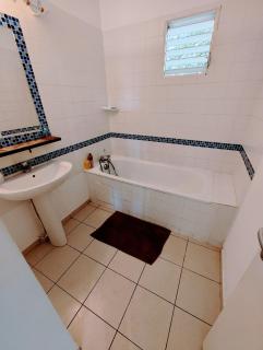 Charming F3 apartment with pool - 2