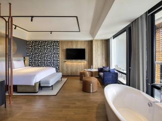 Tribe Bali Kuta Beach - Kuta - 9