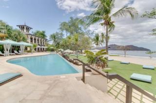 Elegant Condo in High-End Resort Community with Pool and Beach Club Access - 0