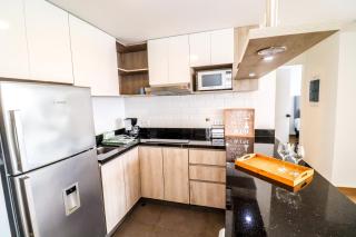 Vive, trabaja y descansa, moderno departamento con balcón 2BR en San Miguel, Lima - 2