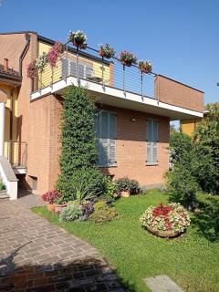 Appartamento in villa con giardino - Pregnana Milanese - 9
