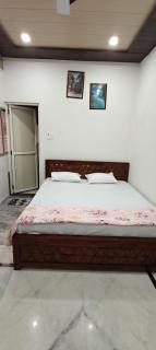 Sakshi Seva Sadan Vrindavan Homestay & Restaurant - 6