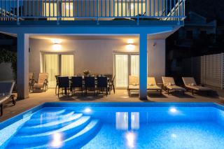 Villa ELLA ESTELLE with a heated pool, hot tub, sauna - 3