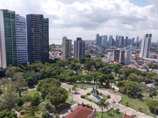 Cozy and comfort bedroom in a private Fancy Condo, safety neighborhood only 20 minutes by car from event - COP30! - 6