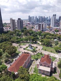 Cozy and comfort bedroom in a private Fancy Condo, safety neighborhood only 20 minutes by car from event - COP30! - 5