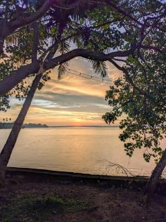 Lakefront 1 BR Cabin with Lake access & Hammock - 7