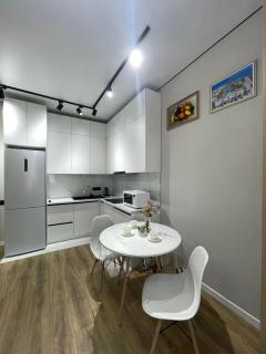 2 комнатная квартира в Астане - 1