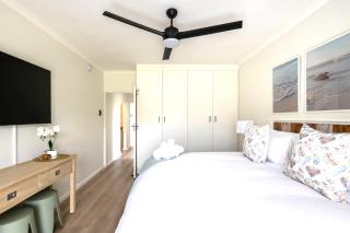 Pachena Place - in the heart of Seaside Longships, Plettenberg Bay - 600m to Beach - 2