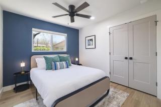 ATXEastBird 5 Star Location, Hot Tub, Games, Sleeps18 - 6