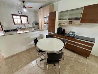 Casa espaçosa com piscina na Praia De Lagoinha - 3