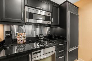 Signature MGM On LV Strip - 7