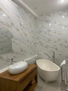 Huge 4 bedroom villa with Home Office - 2