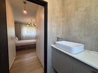 A Cozy Grounded Luxury - 3