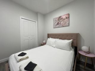 Times Square Suites - 9