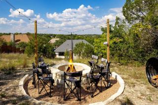 Cowboy Ridge Heated Pool, Fire Pits, Sleeps 12 - 6