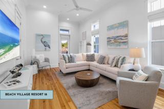 Toes in The Water BVR18 by Liquid Life - 0