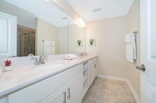 3161-308AB STOREY LAKE, CONDO 3/2 LAKE VIEW - 9