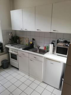 1 Zi Whg chic möbliert neben der Universität zu Kiel, 2 Fußminuten zur Ostsee,Uniklinik,Seebäder mit eigenem Parkplatz - 2