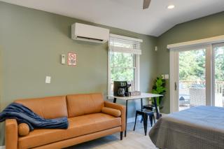 Walk to Metro Station! Cheverly Apt 8 Mi to DC - 4