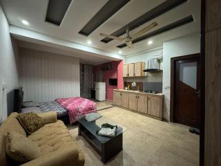 Platinum Apartment - 0