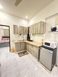 seaview apartment - 5