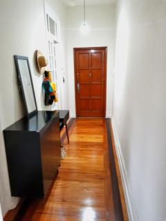 Estilo e conforto em prédio histórico no Centro - 2