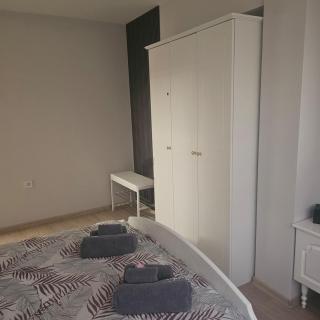 Luxury Suite Old Plovdiv with parking - 4