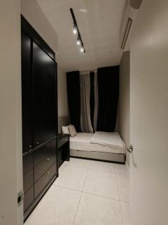 Axon Residence By Travel Suites - 7