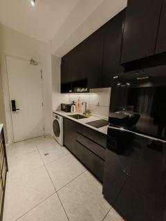 Axon Residence By Travel Suites - 3