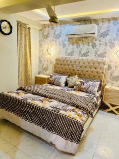 Elite Studio Apartment - 5